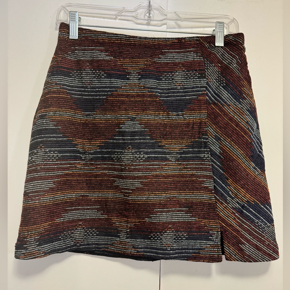 Boho woven, textured skirt, size 6, brown and navy blue